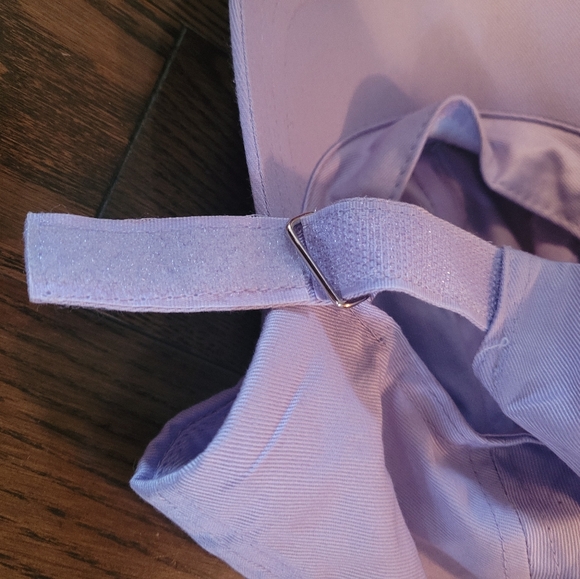 NWOT Lilac Cap - Picture 4 of 5